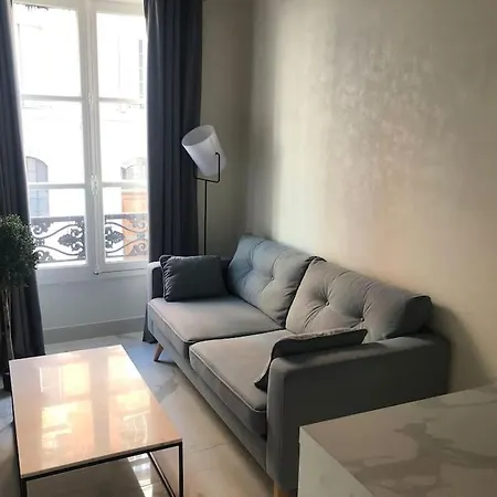 Studio Place Des Vosges * Párizs
